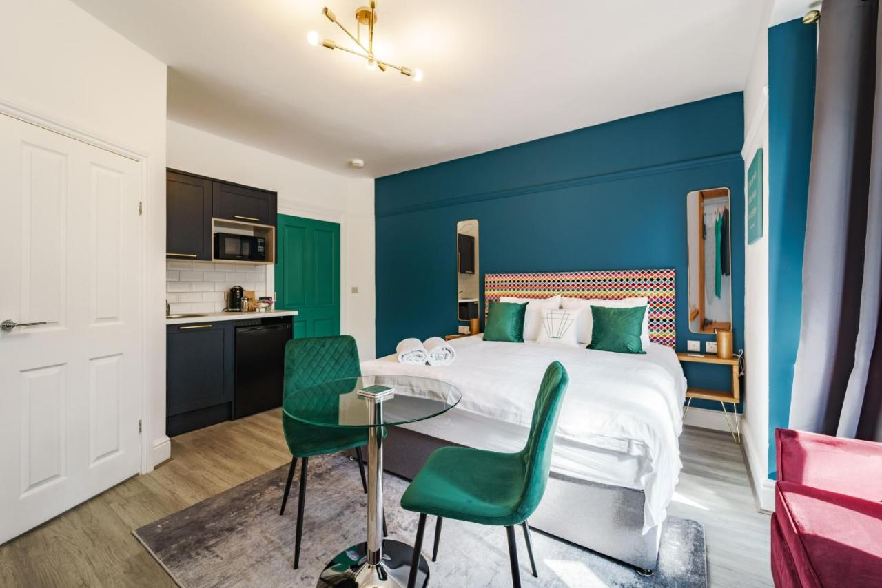Emerald Stays Uk At The Adelphi Stratford-upon-Avon Exterior photo