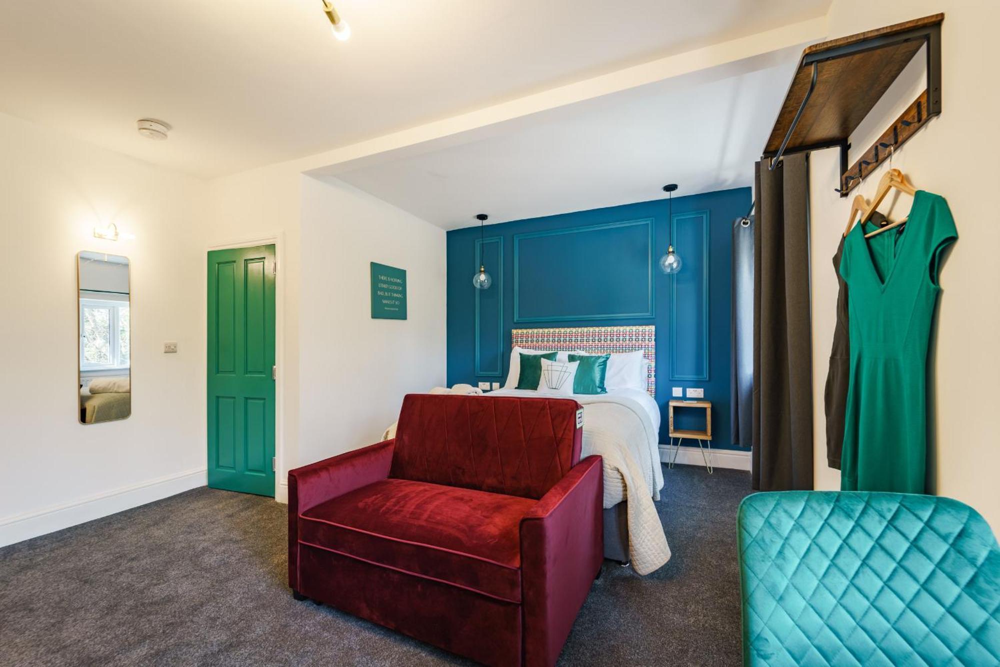 Emerald Stays Uk At The Adelphi Stratford-upon-Avon Room photo
