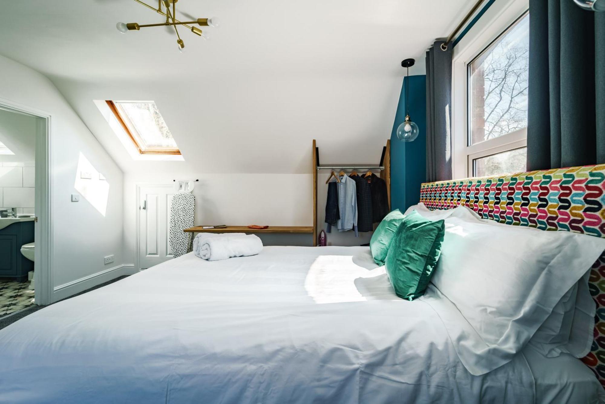 Emerald Stays Uk At The Adelphi Stratford-upon-Avon Room photo
