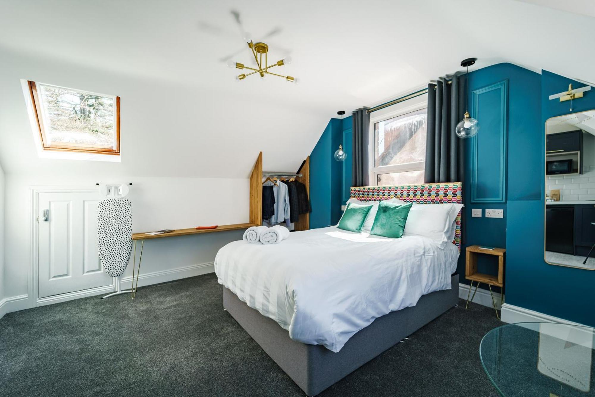 Emerald Stays Uk At The Adelphi Stratford-upon-Avon Room photo